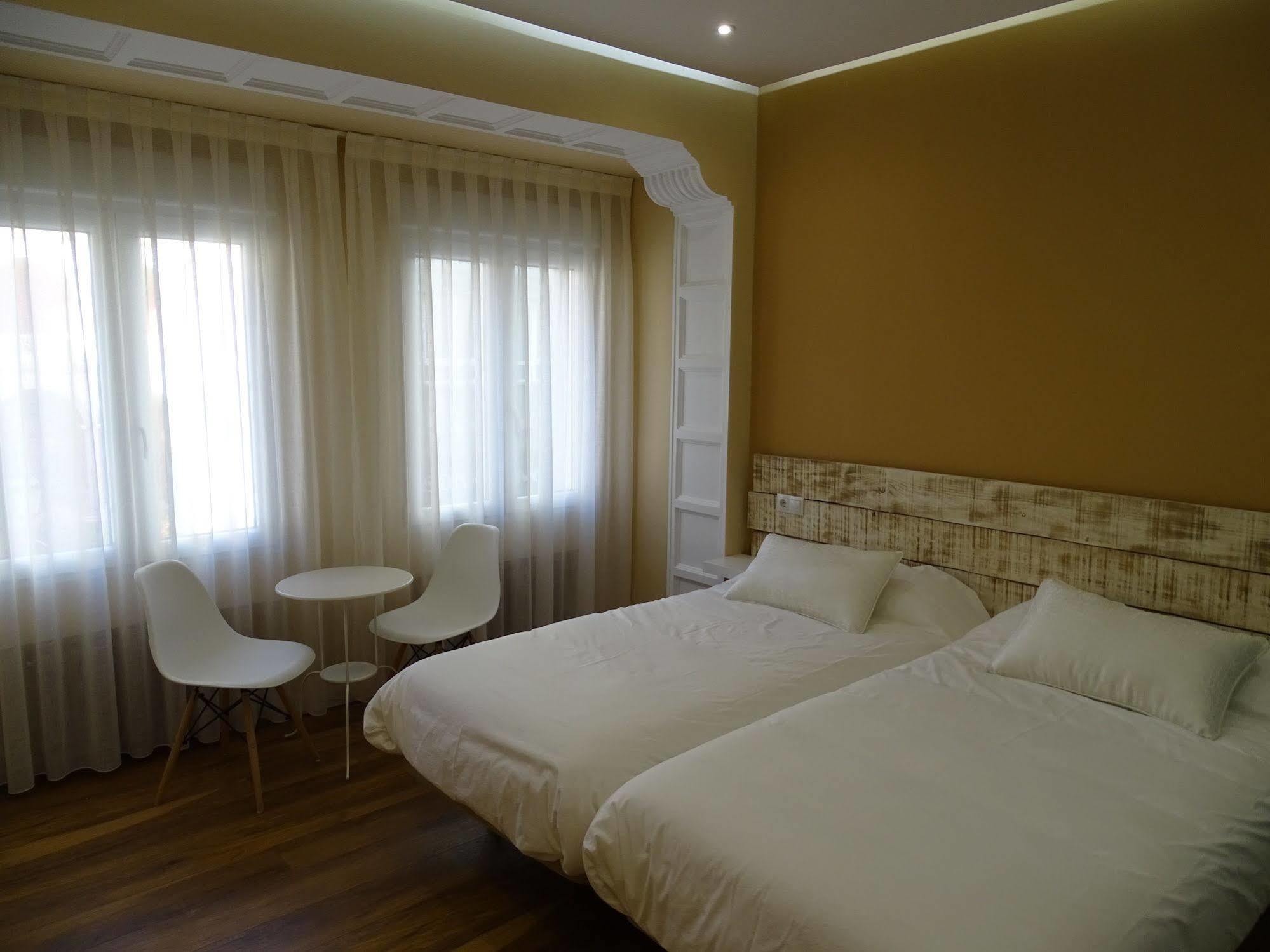 Urban Burgos Hotel Exterior photo